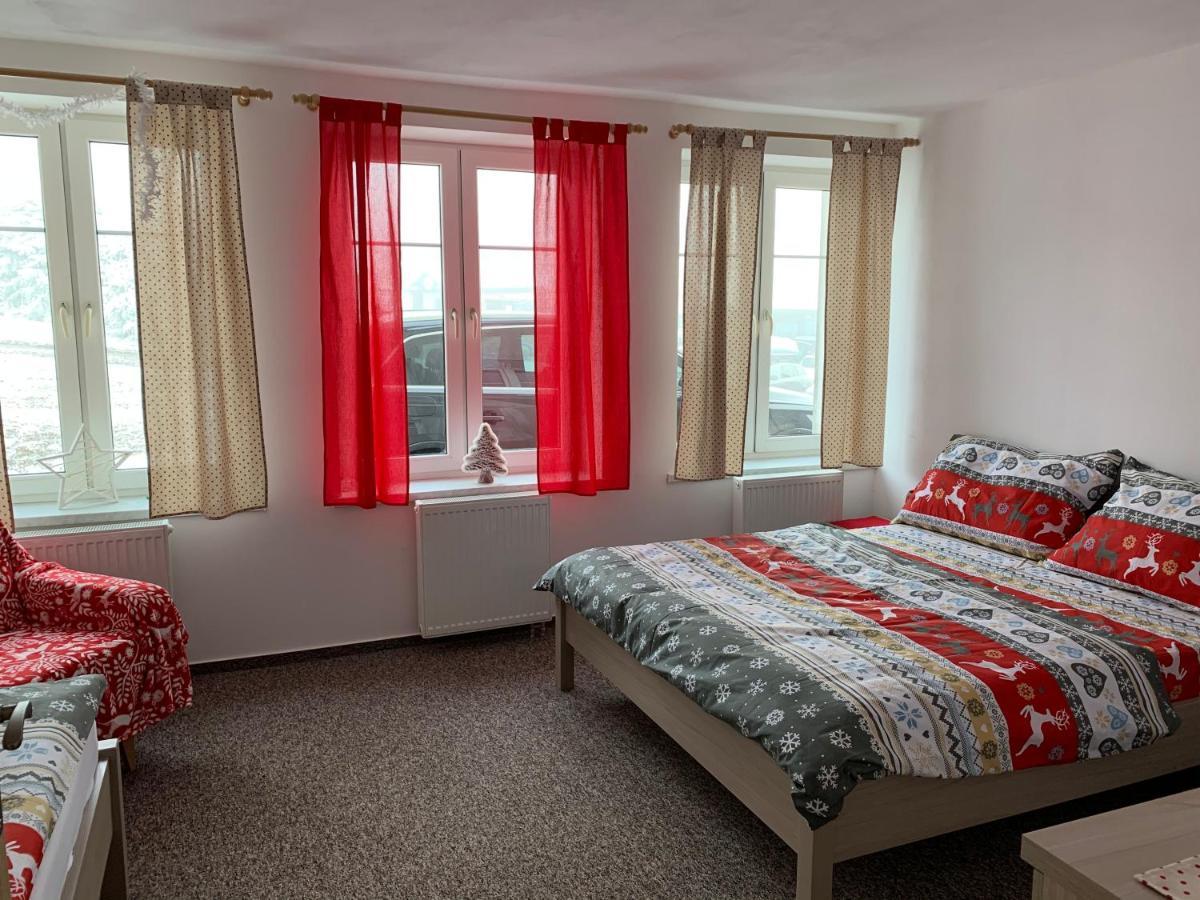 Apartman Pod Vlekem Horni Mala Upa Exterior photo