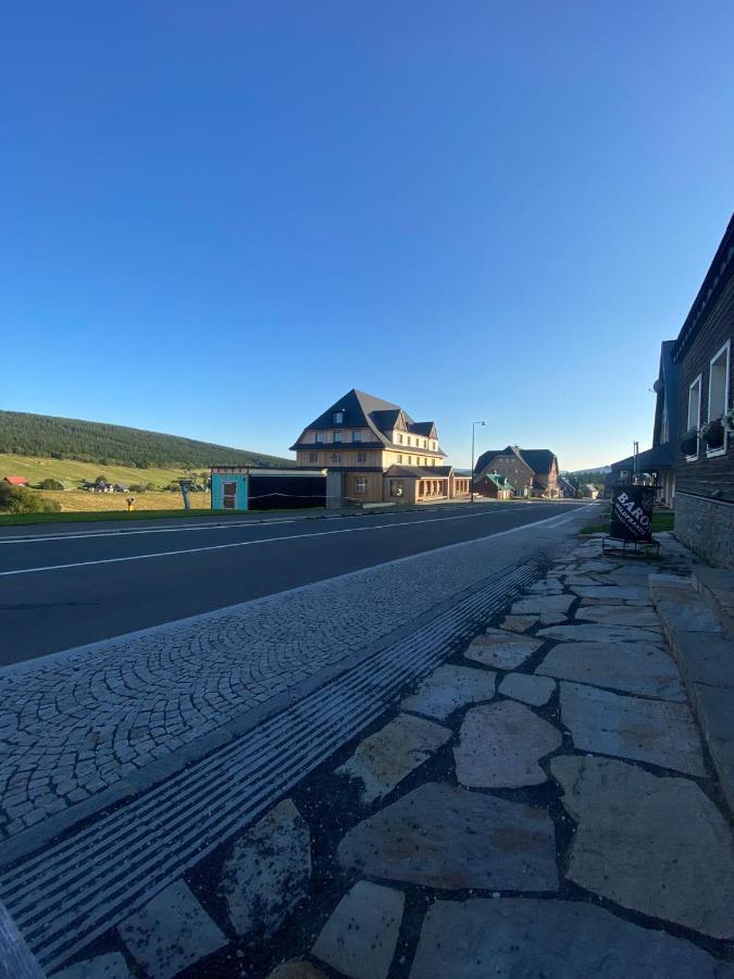 Apartman Pod Vlekem Horni Mala Upa Exterior photo